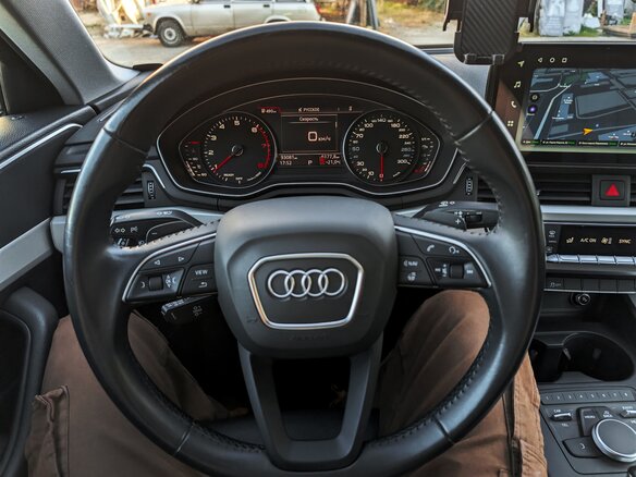 2019 Audi A4 V (B9), чёрный, 2600000 рублей - вид 19