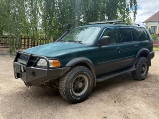 2002 Mitsubishi Montero Sport I, зелёный, 650000 рублей, вид 1