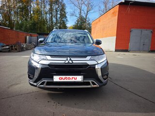 2020 Mitsubishi Outlander III Рестайлинг 3, синий, 2050000 рублей, вид 2