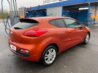 2013 Kia Ceed II, оранжевый, 900000 рублей, вид 5