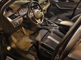 2017 BMW X1 18d xDrive II (F48), серый, 2290000 рублей, вид 4