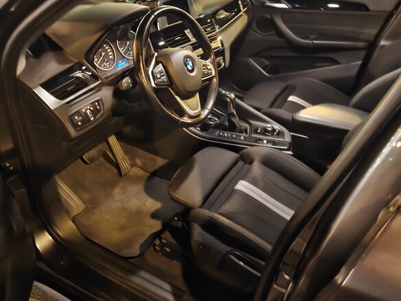 2017 BMW X1 18d xDrive II (F48), серый, 2290000 рублей - вид 3