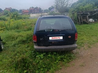 2000 Plymouth Voyager Grand III, синий, 350000 рублей, вид 4