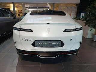 2026 Avatr 12, белый, 8290000 рублей, вид 2