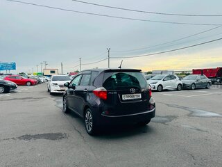2011 Toyota Ractis II, фиолетовый, 1049999 рублей, вид 4