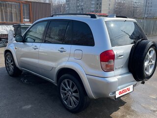 2002 Toyota RAV4 II (XA20), серебристый, 585000 рублей, вид 4