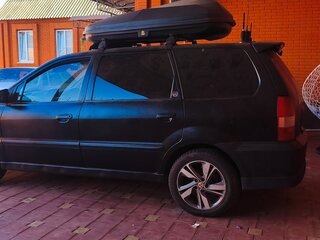 2001 Mitsubishi Chariot Grandis III, чёрный, 650000 рублей, вид 3