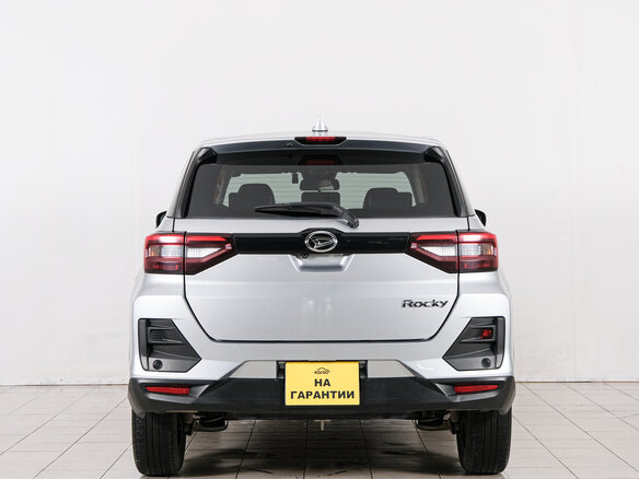 2021 Daihatsu Rocky A200, серый, 1579000 рублей - вид 4