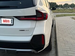 2023 BMW X1 28i xDrive III (U11/U12), белый, 3490000 рублей, вид 4