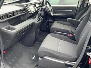2016 Honda Stepwgn Spada V, чёрный, 1350000 рублей, вид 5