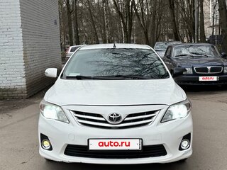 2012 Toyota Corolla X (E140, E150) Рестайлинг, белый, 750000 рублей, вид 1