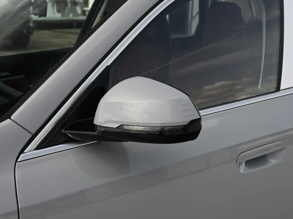 2023 BMW X1 Long 20Li sDrive III (U11/U12), серебристый, 2840000 рублей - вид 7