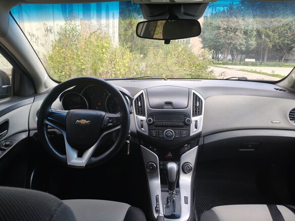 2013 Chevrolet Cruze I Рестайлинг, коричневый, 580000 рублей - вид 7