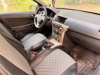 2008 Opel Astra H Рестайлинг, чёрный, 370000 рублей, вид 4