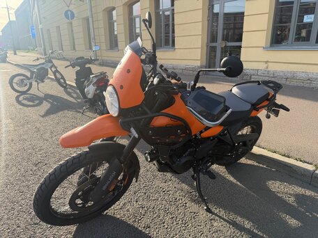 2024 Royal Enfield Himalayan, оранжевый, 460000 рублей, вид 4