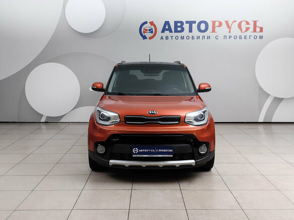 2017 Kia Soul II Рестайлинг, оранжевый, 1225000 рублей - вид 2