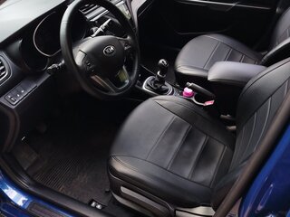 2014 Kia Rio 5-speed III, синий, 990000 рублей, вид 5