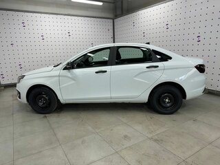 2026 Lada (ВАЗ) Vesta I Рестайлинг (NG), белый, 1576000 рублей, вид 3