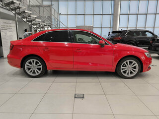 2013 Audi A3 III (8V), красный, 1299000 рублей, вид 4