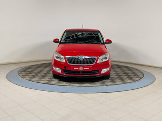 2012 Skoda Fabia II Рестайлинг, красный, 425900 рублей, вид 3