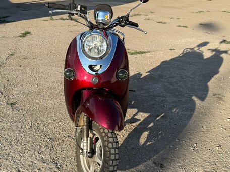 2023 VMC (Vento) Retro, красный, 75000 рублей, вид 3
