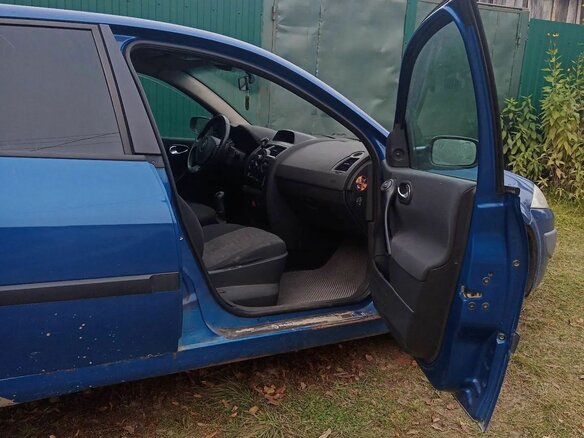 2007 Renault Megane II Рестайлинг, синий, 420000 рублей - вид 9