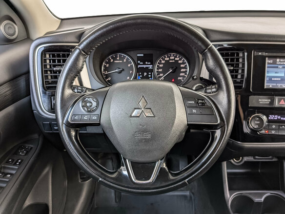 2016 Mitsubishi Outlander III Рестайлинг 2, синий - вид 21