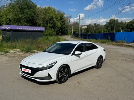 2021 Hyundai Elantra VII (CN7), белый, 1780000 рублей, вид 1