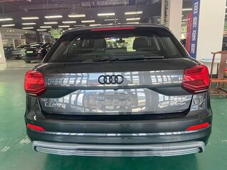 2019 Audi Q2 L e-tron I, чёрный, 1480000 рублей, вид 4