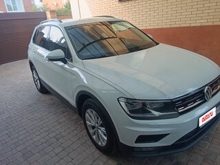 2018 Volkswagen Tiguan II, белый, 2308000 рублей, вид 4