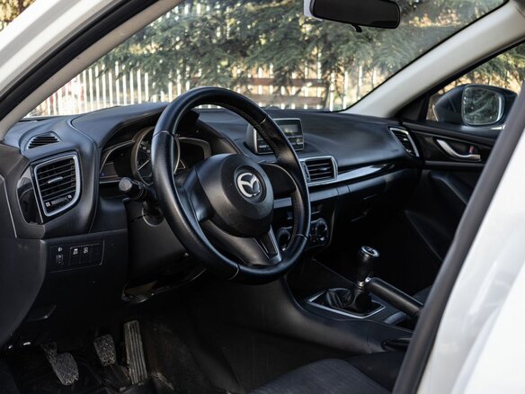 2013 Mazda 3 III (BM), белый, 845000 рублей - вид 18