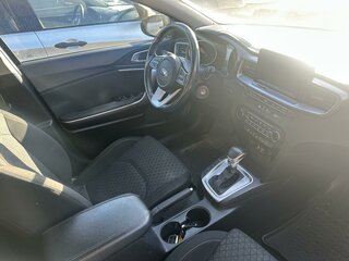 2019 Kia Ceed III, синий, 1399000 рублей, вид 5