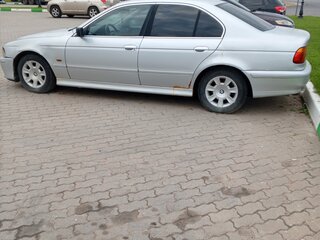 2001 BMW 5 серии 520i IV (E39) Рестайлинг, серебристый, 460000 рублей, вид 5