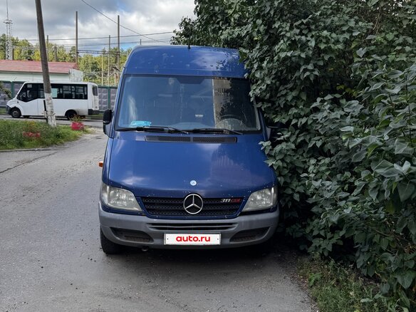 2015 Mercedes-Benz Sprinter Classic, синий, 1070000 рублей