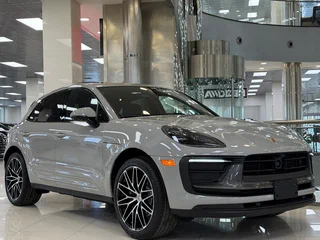 2025 Porsche Macan I Рестайлинг 2, серый, 11495000 рублей, вид 2