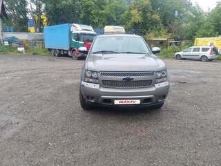 2008 Chevrolet Tahoe III, серый, 1300000 рублей, вид 2
