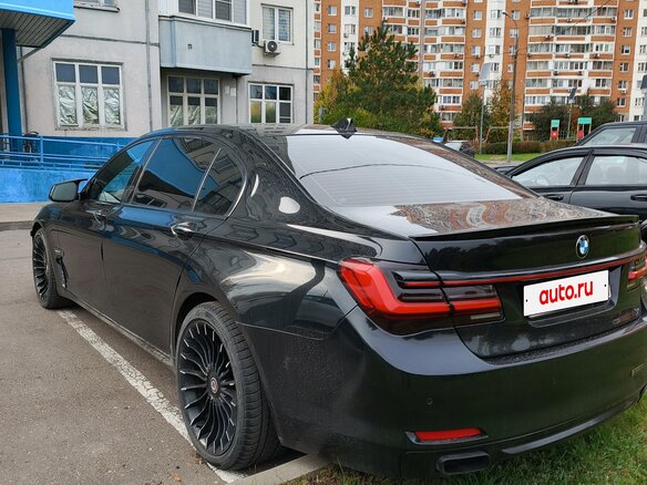 2010 BMW 7 серии Long 750Li xDrive V (F01/F02/F04), чёрный, 1700777 рублей - вид 6