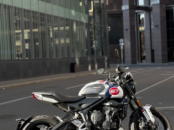 2024 Triumph Trident 660, белый, 950000 рублей - вид 1