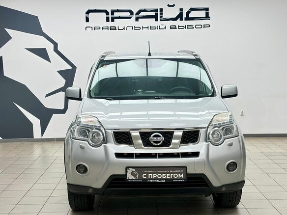 2014 Nissan X-Trail II Рестайлинг, серебристый, 1499000 рублей - вид 1