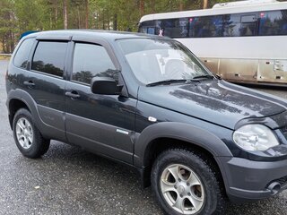 2011 Chevrolet Niva I Рестайлинг, чёрный, 350000 рублей, вид 3