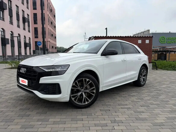 2019 Audi Q8 55 TFSI I (4M), белый, 5500000 рублей