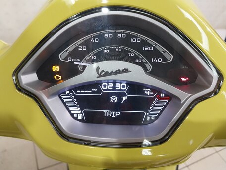 2025 Vespa Primavera, жёлтый, 519000 рублей, вид 5