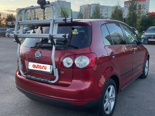 2008 Volkswagen Golf Plus I, красный, 659000 рублей, вид 5