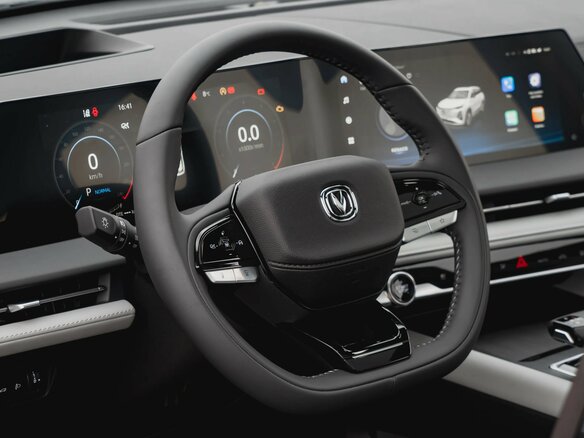 2025 Changan CS75 Plus IV, чёрный - вид 9