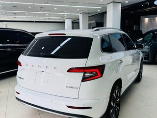 2022 Skoda Karoq I Рестайлинг, белый, 1610000 рублей, вид 5