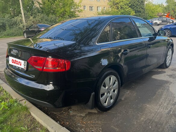 2011 Audi A4 IV (B8), чёрный - вид 3