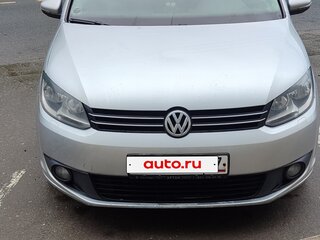 2012 Volkswagen Touran I Рестайлинг 2, серебристый, 915000 рублей, вид 1