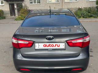 2012 Kia Rio 4-speed III, серый, 800000 рублей, вид 2