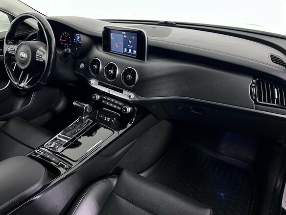 2018 Kia Stinger I, белый, 2330000 рублей - вид 8