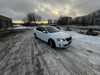 2014 Skoda Octavia III (A7), белый, 1000030 рублей, вид 1